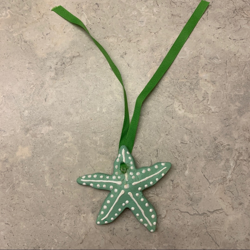 Free item: starfish ornament